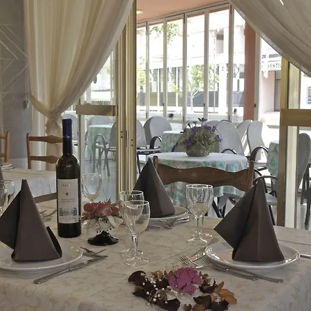 Hotel Victory 3*